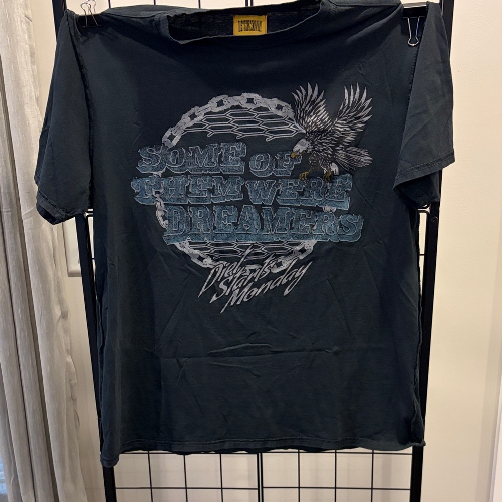 Dreamers Graphic Tee in Black